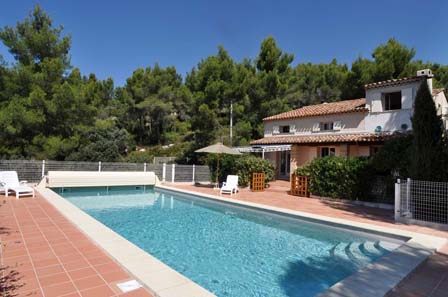 Maison de la Colline  in Provence