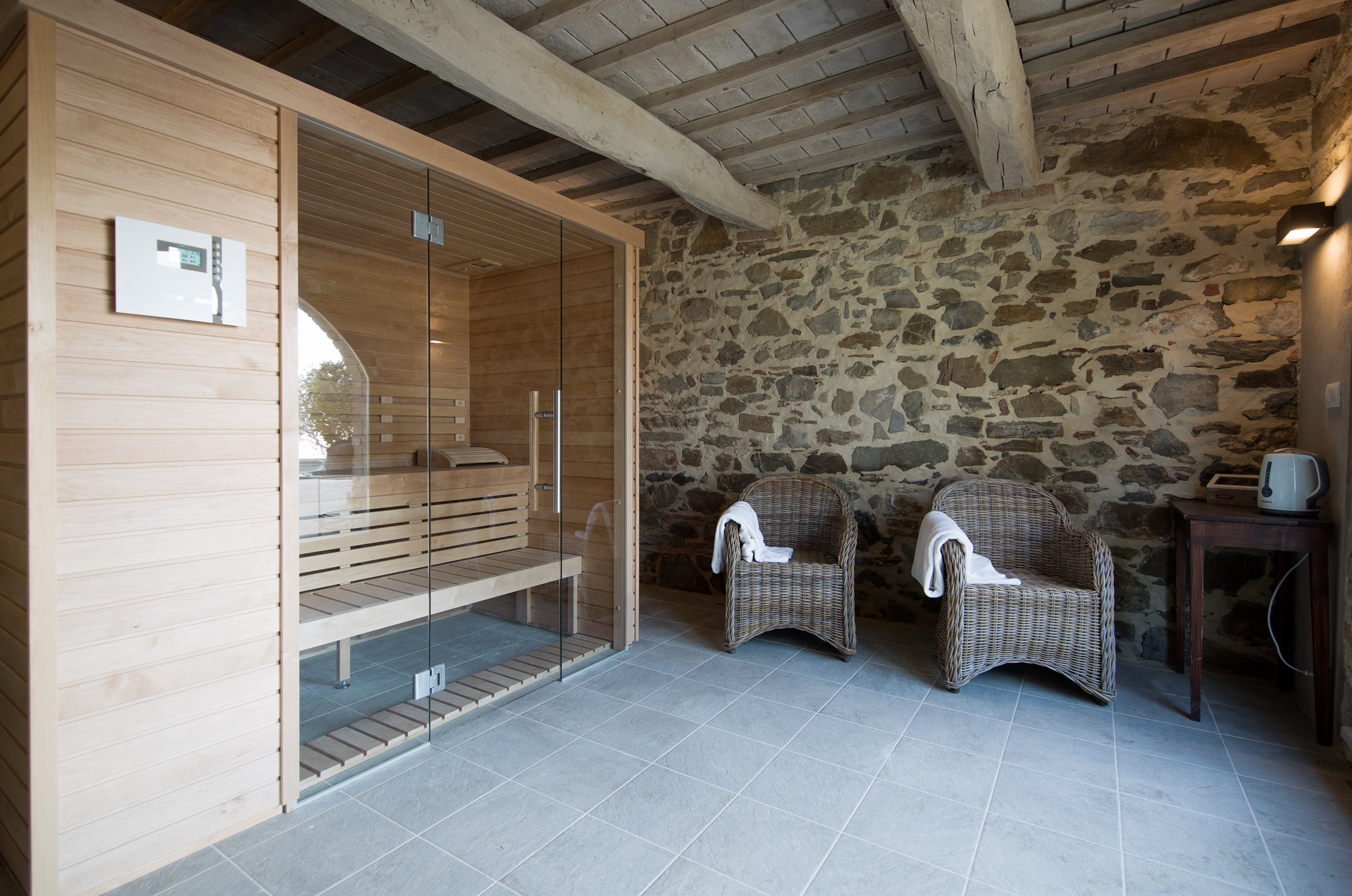 Villa Colona - 4 bedrooms, 4 bathrooms  sleeps up to 7
