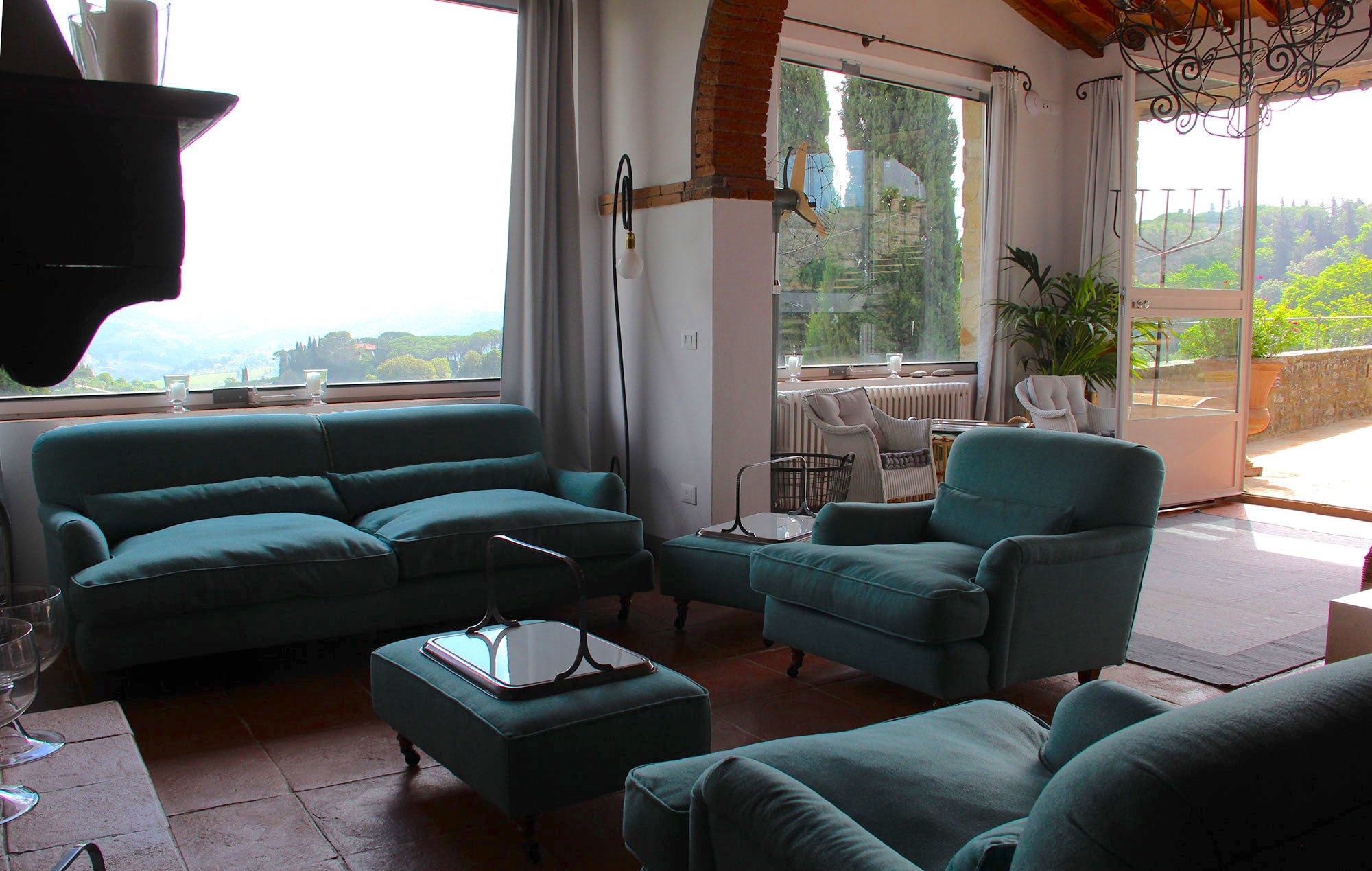 CentoOtto - Villa in Panzano sleeps up to 10 in 5 bedrooms, 5 bathrooms
