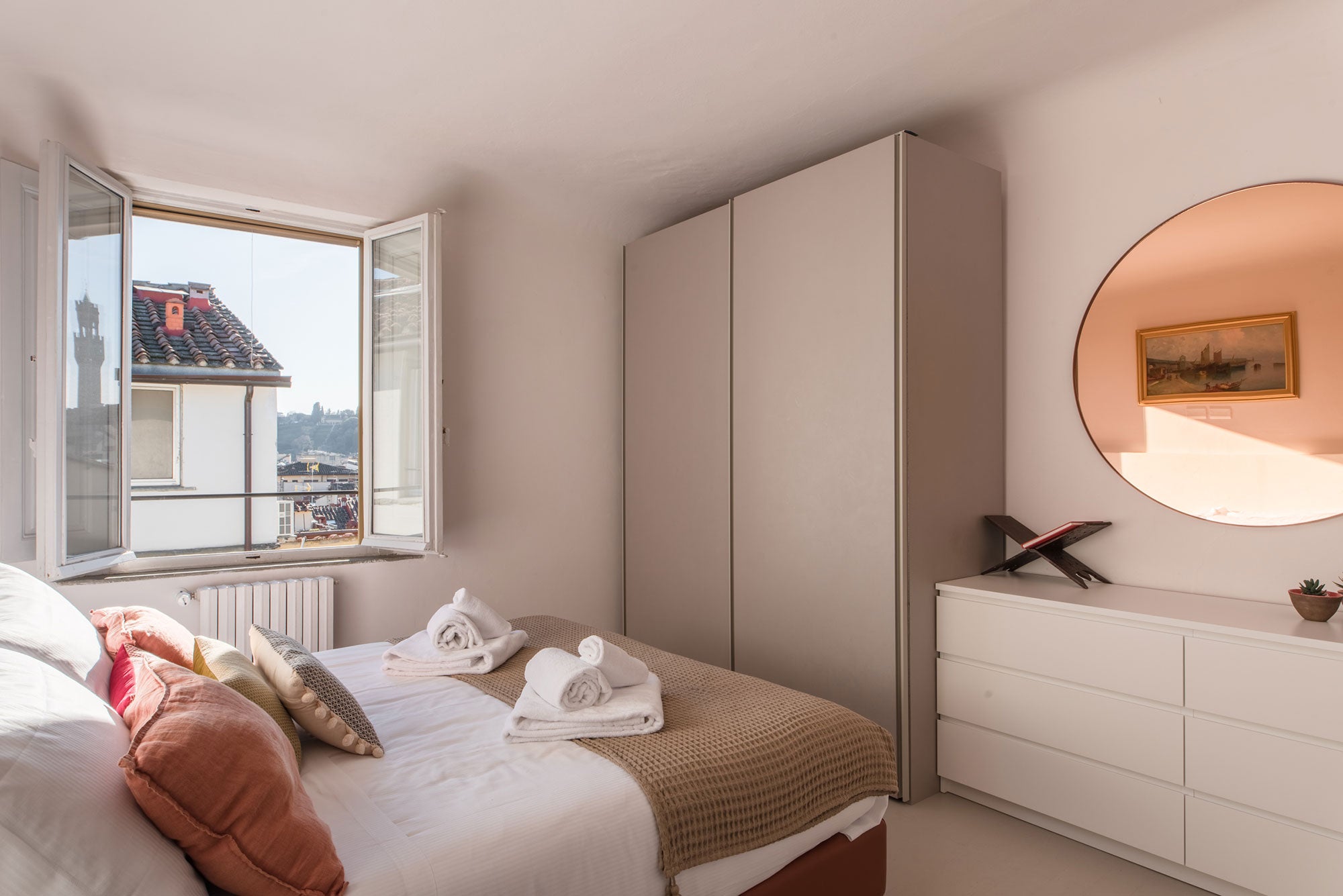 CentoVentiSette - Florence luxury apartment -  4 bedrooms, 3 bathrooms