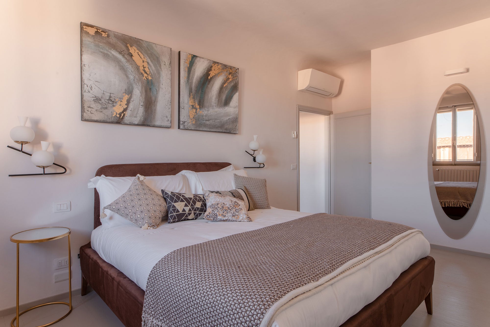CentoVentiSette - Florence luxury apartment -  4 bedrooms, 3 bathrooms