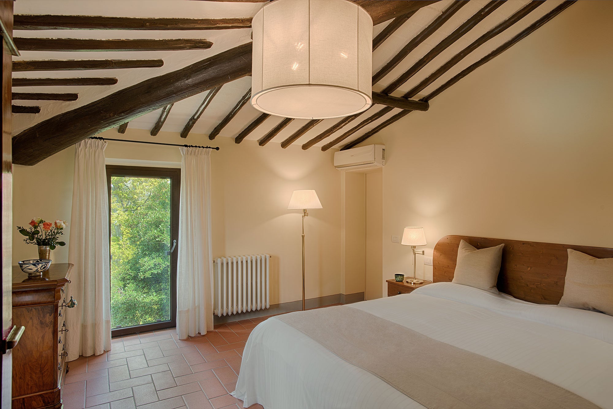 CentoQuarantaSette - Chianti villa - sleeps up to 12 - a/c