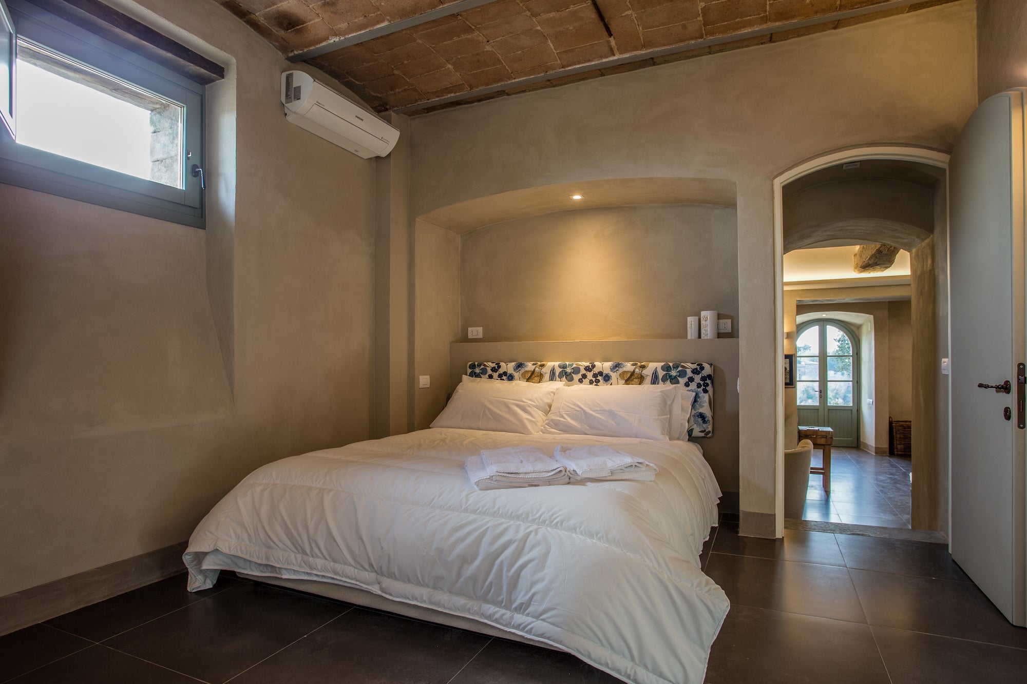 Villa Colona - 4 bedrooms, 4 bathrooms  sleeps up to 7