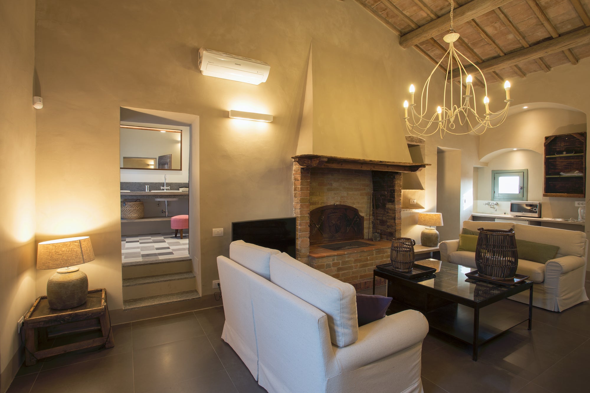 Villa Colona - 4 bedrooms, 4 bathrooms  sleeps up to 7