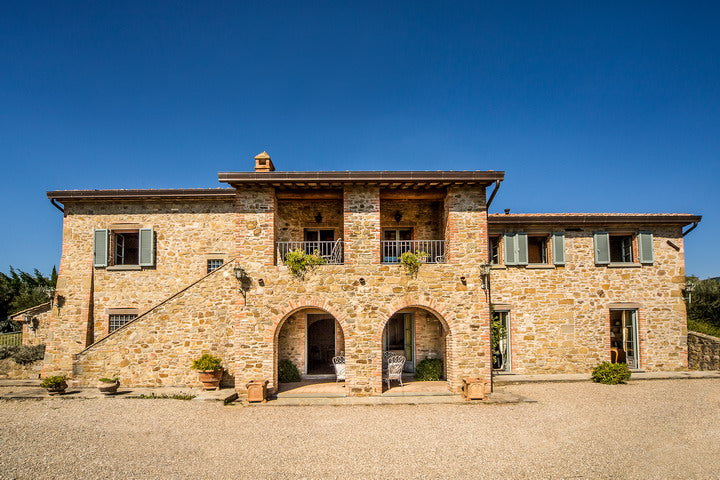 Villa Lago - Cortona villa sleeps up to 14