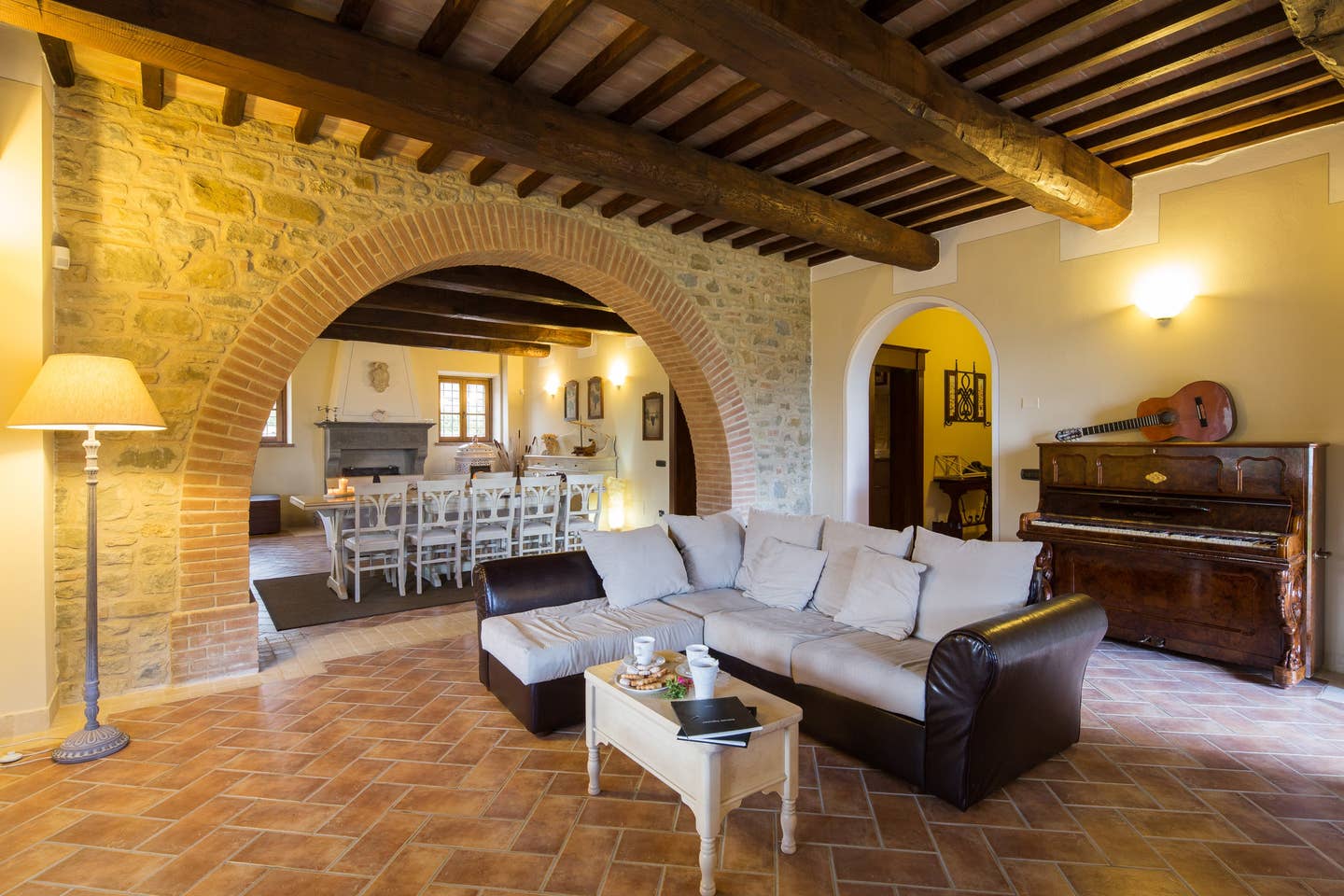 Cortona - Tramonti - Villa with  5 bedrooms 6 bathrooms sleeps up to 10