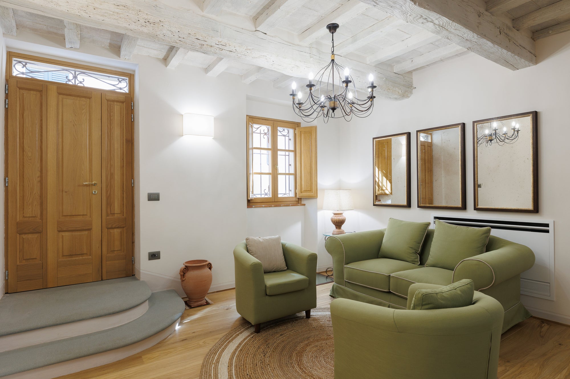Tramonto Vista - Cortona centre, sleeps 6 3 bedrooms 3 bathroom