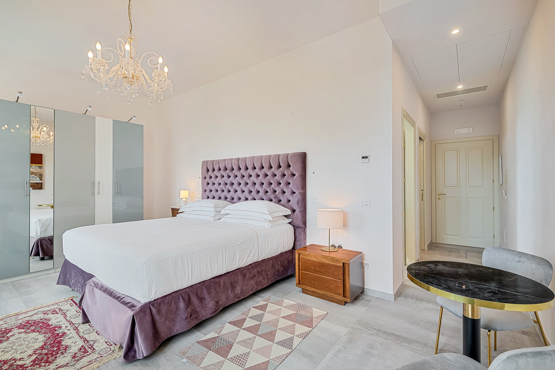 Villa Rosa di Daniela - lovely Lucca villa  - 16 bedrooms - sleeps up to 32