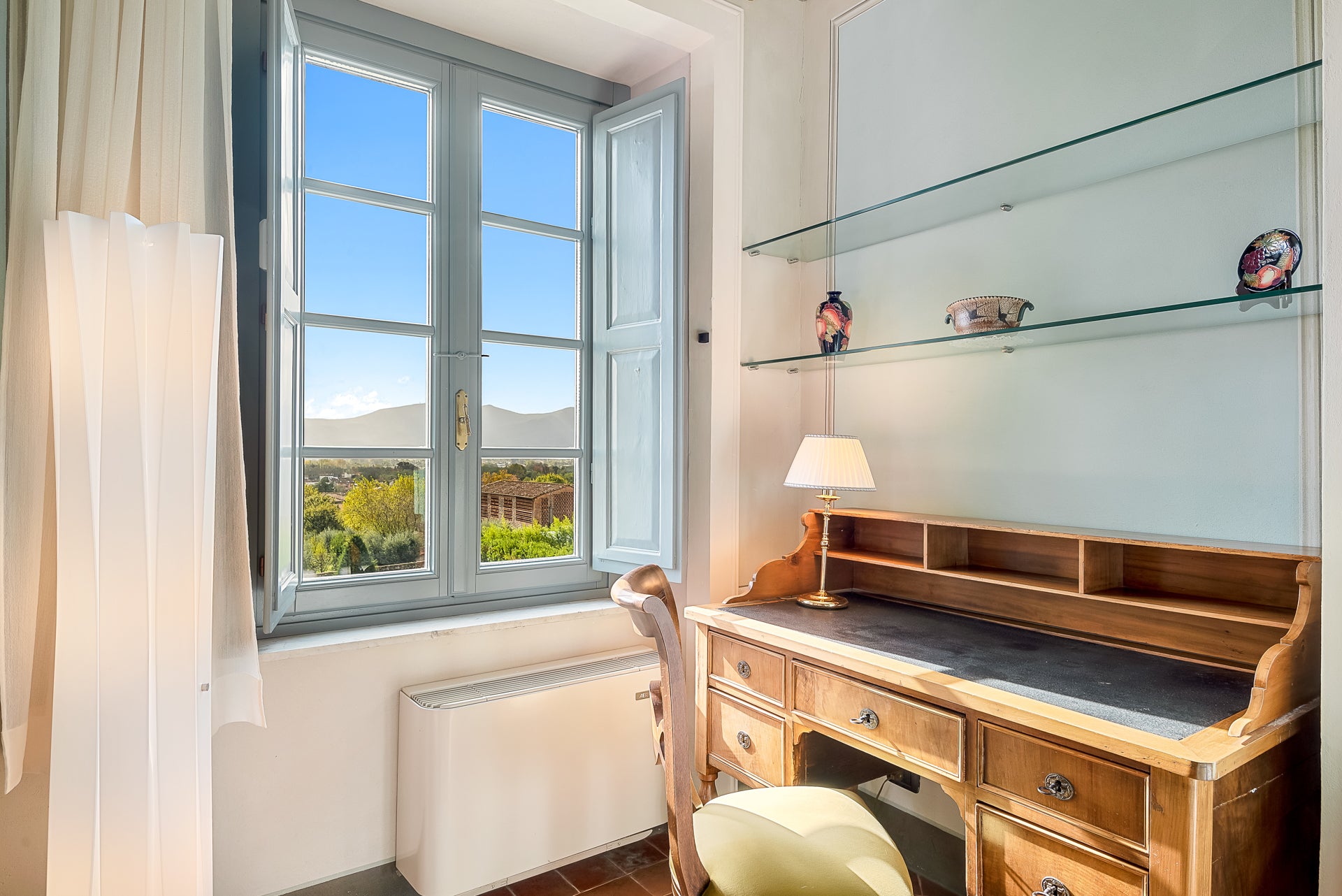 Villa Rosa di Daniela - lovely Lucca villa  - 16 bedrooms - sleeps up to 32