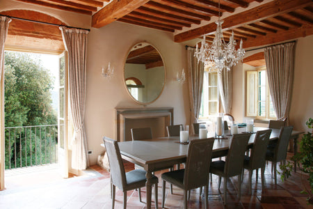 luxury villa by Cortona, dining room