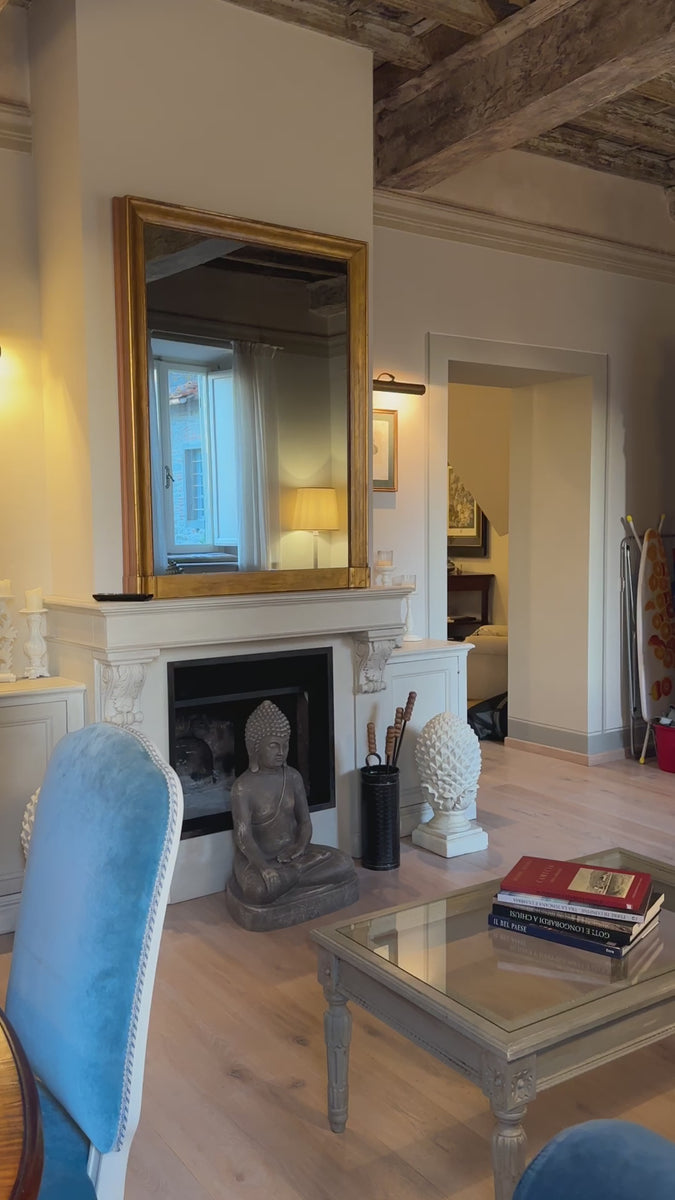 video walk through of apartment in Cortona 