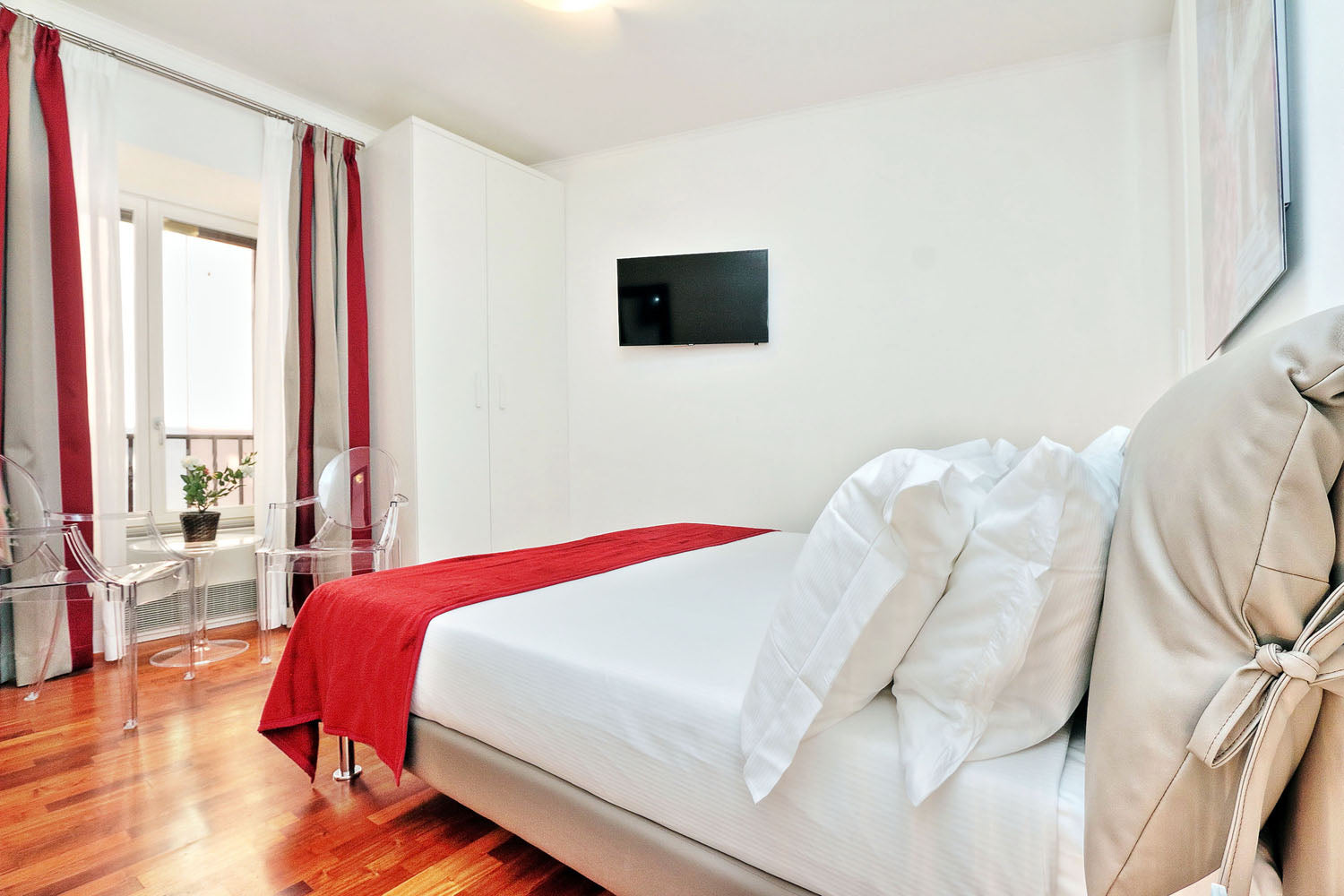Margutta Terrace - Rome  2 bedroom large apartment with Terrace