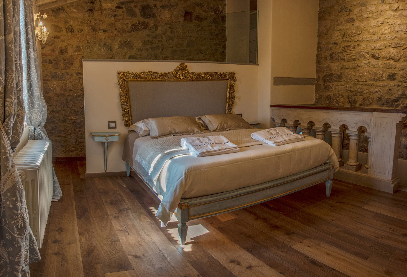 CentoCinquanta - luxury villa in Chianti, sleeps up to 16
