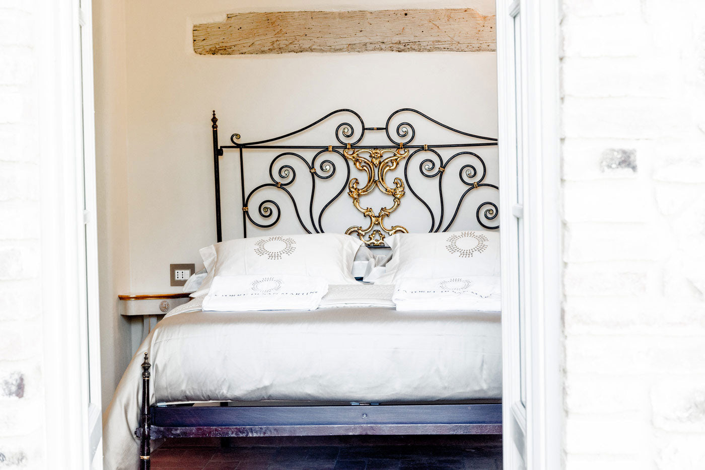 CentoCinquanta - luxury villa in Chianti, sleeps up to 16