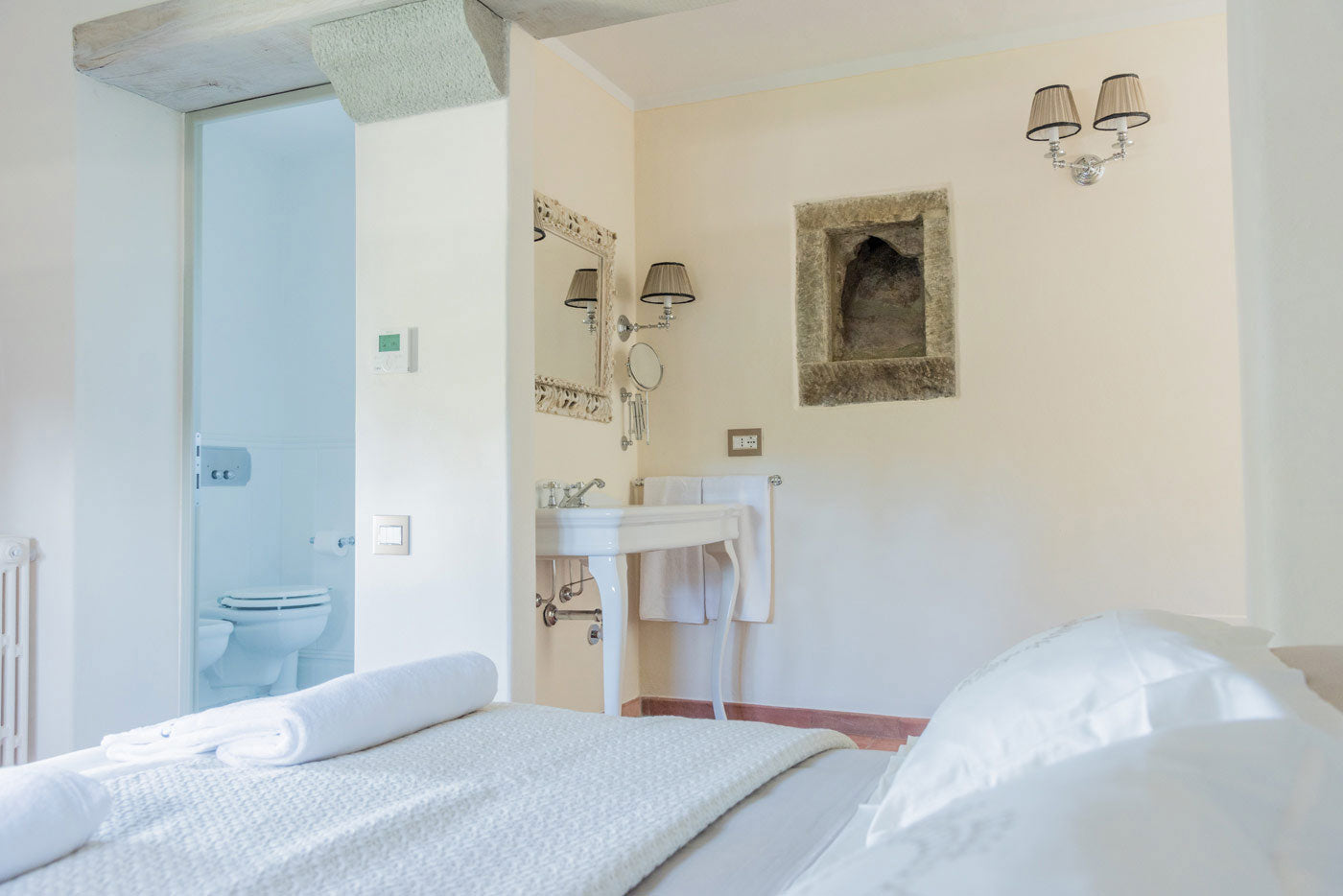 CentoCinquanta - luxury villa in Chianti, sleeps up to 16