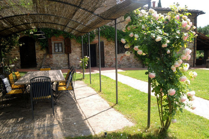 Casa Centoquatro - sleeps 6 add guest house up to 10