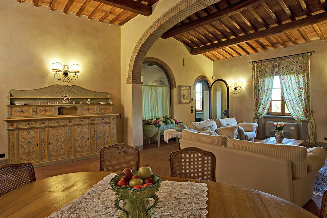 Cavallo Volante - luxury villa sleeps up to 20