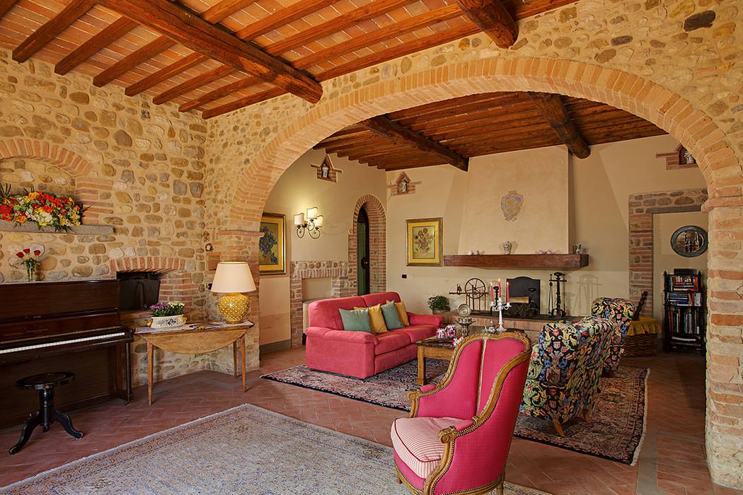 Cavallo Volante - luxury villa sleeps up to 20