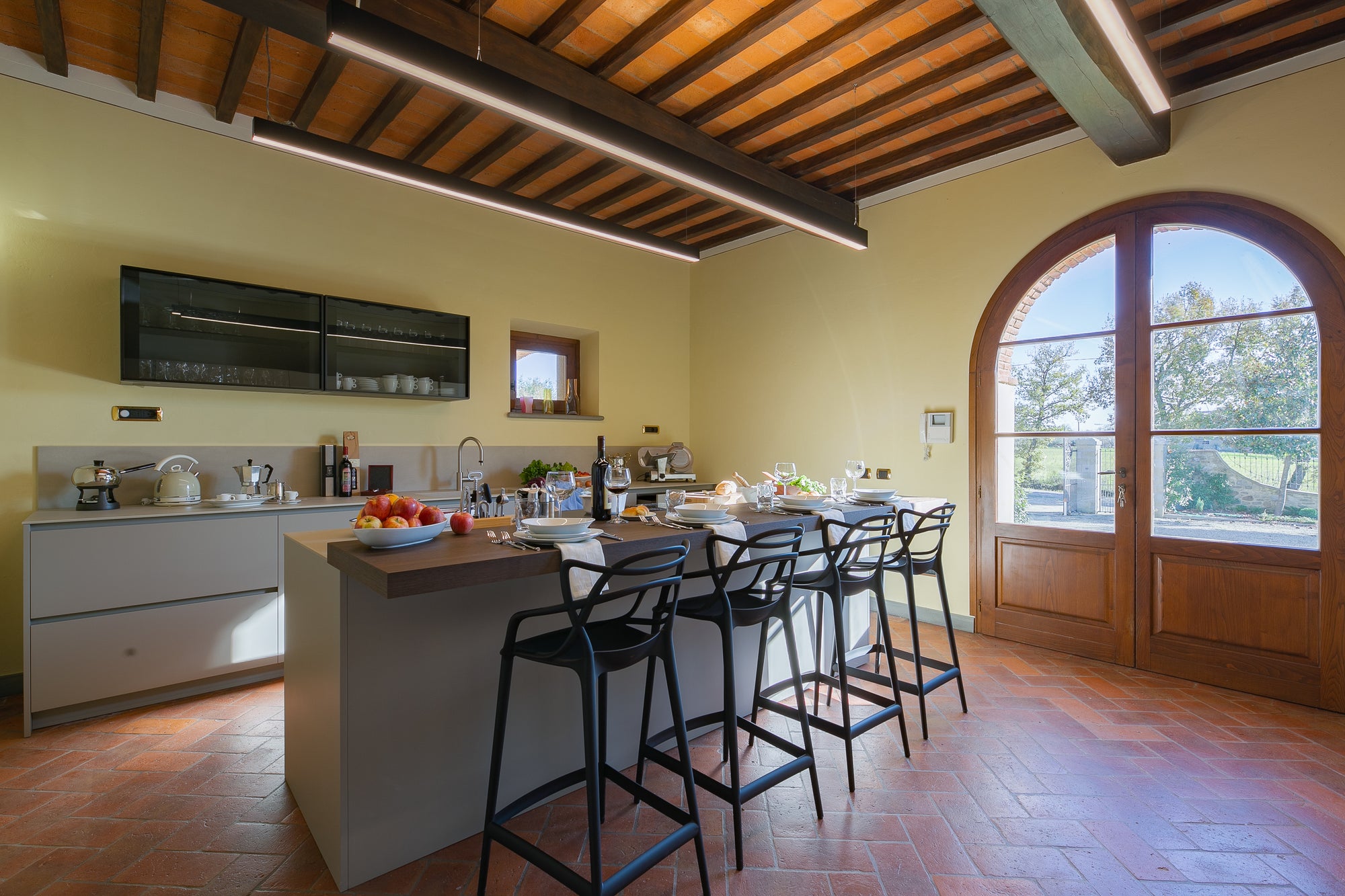 Villa Leona - High end villa near Cortona sleeps 16