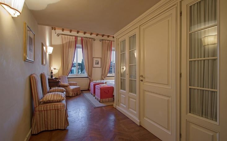 Signorelli - Florence penthouse apartment sleeps up to 5