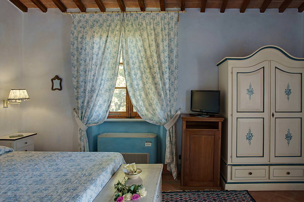 Cavallo Volante - luxury villa sleeps up to 20