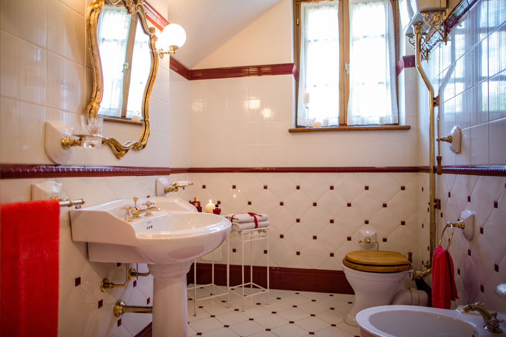 Corte Cortona - villa near Cortona sleeps 8