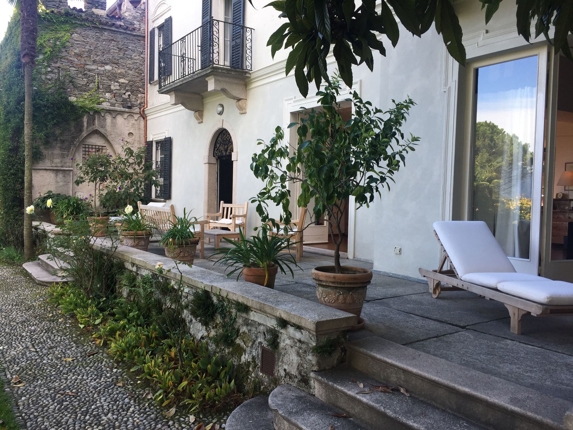 Villa Ghislaine - Lago Maggiore villa sleeps up to 12