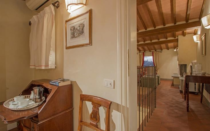 Signorelli - Florence penthouse apartment sleeps up to 5