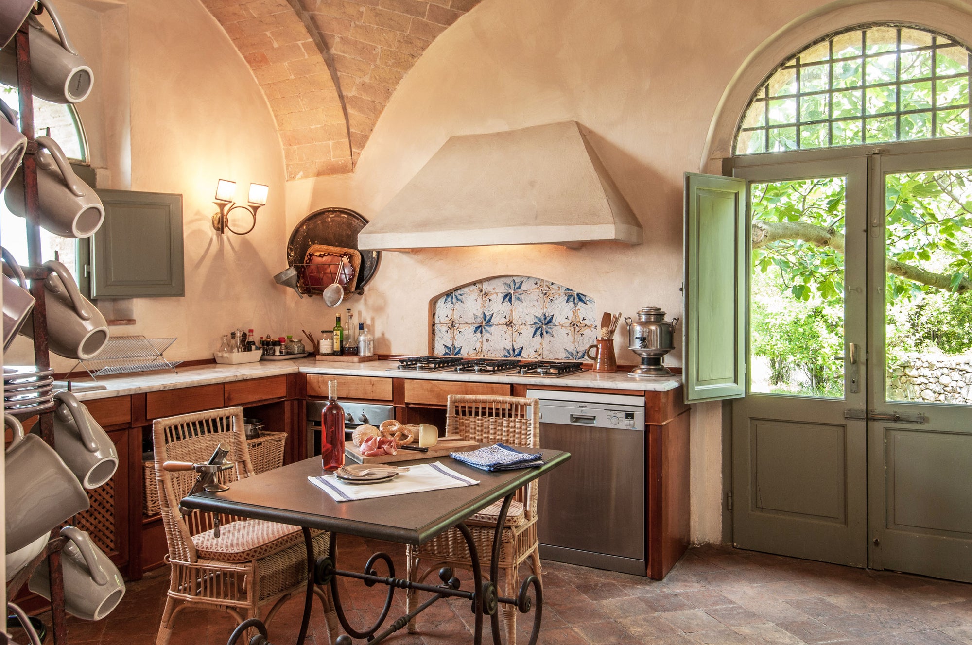 Fontanelle - luxury villa sleeps 12 or more on request