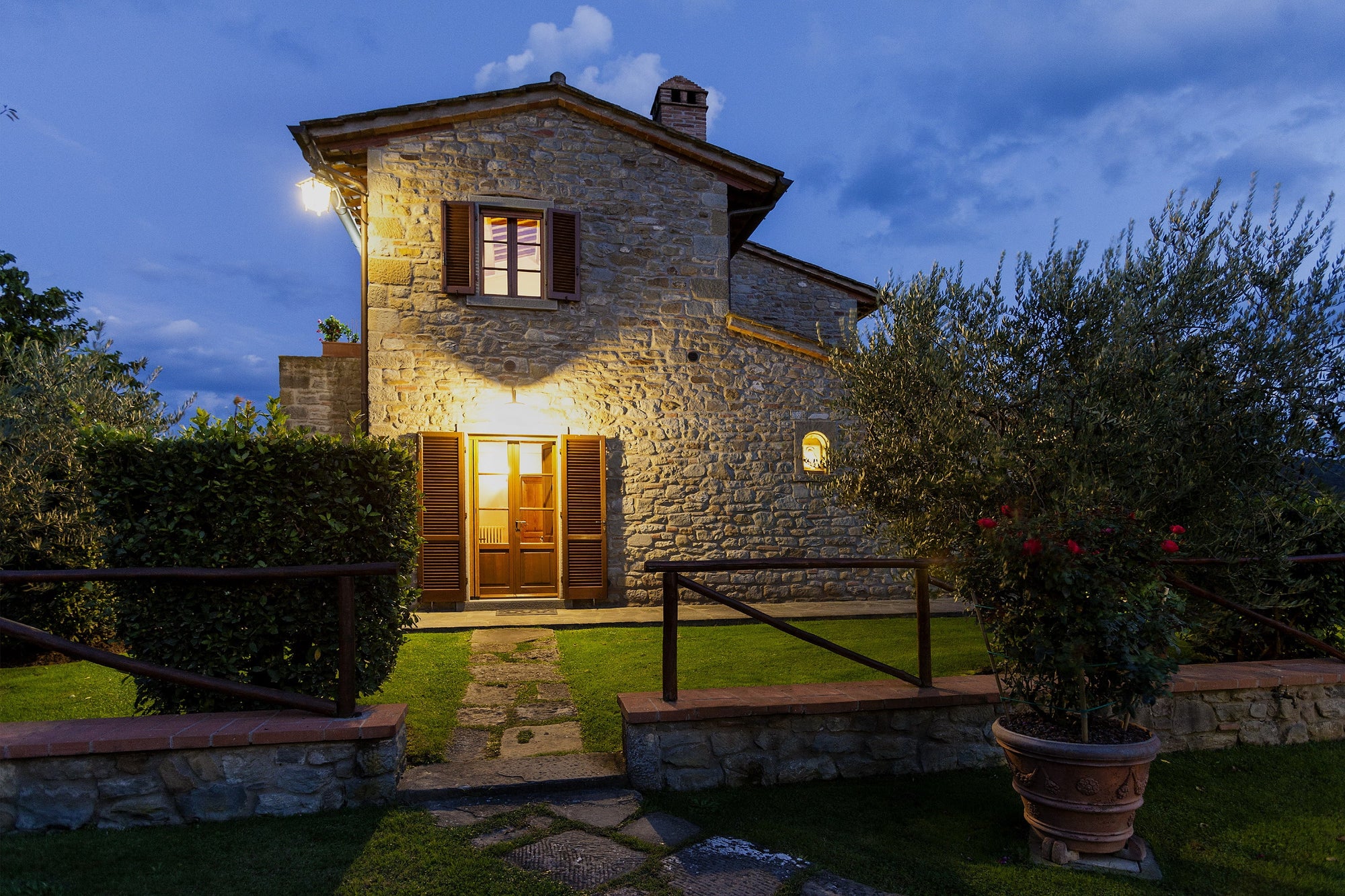 Podere Vittorio - beautiful agriturismo sleeps up to 25