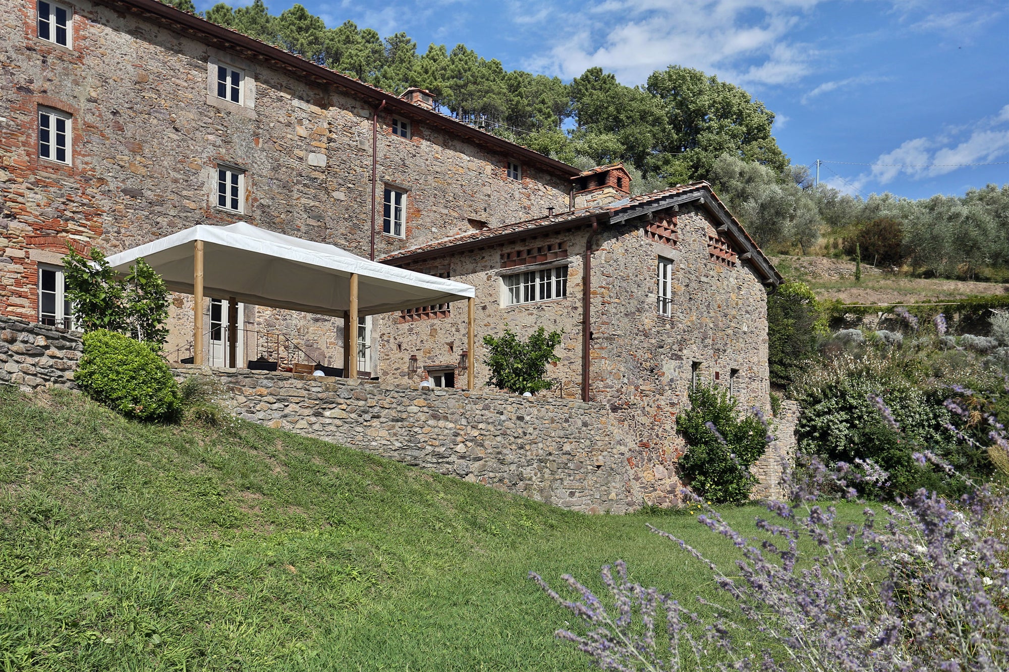 Chiodo - tuscan villa for 10, near Lucca