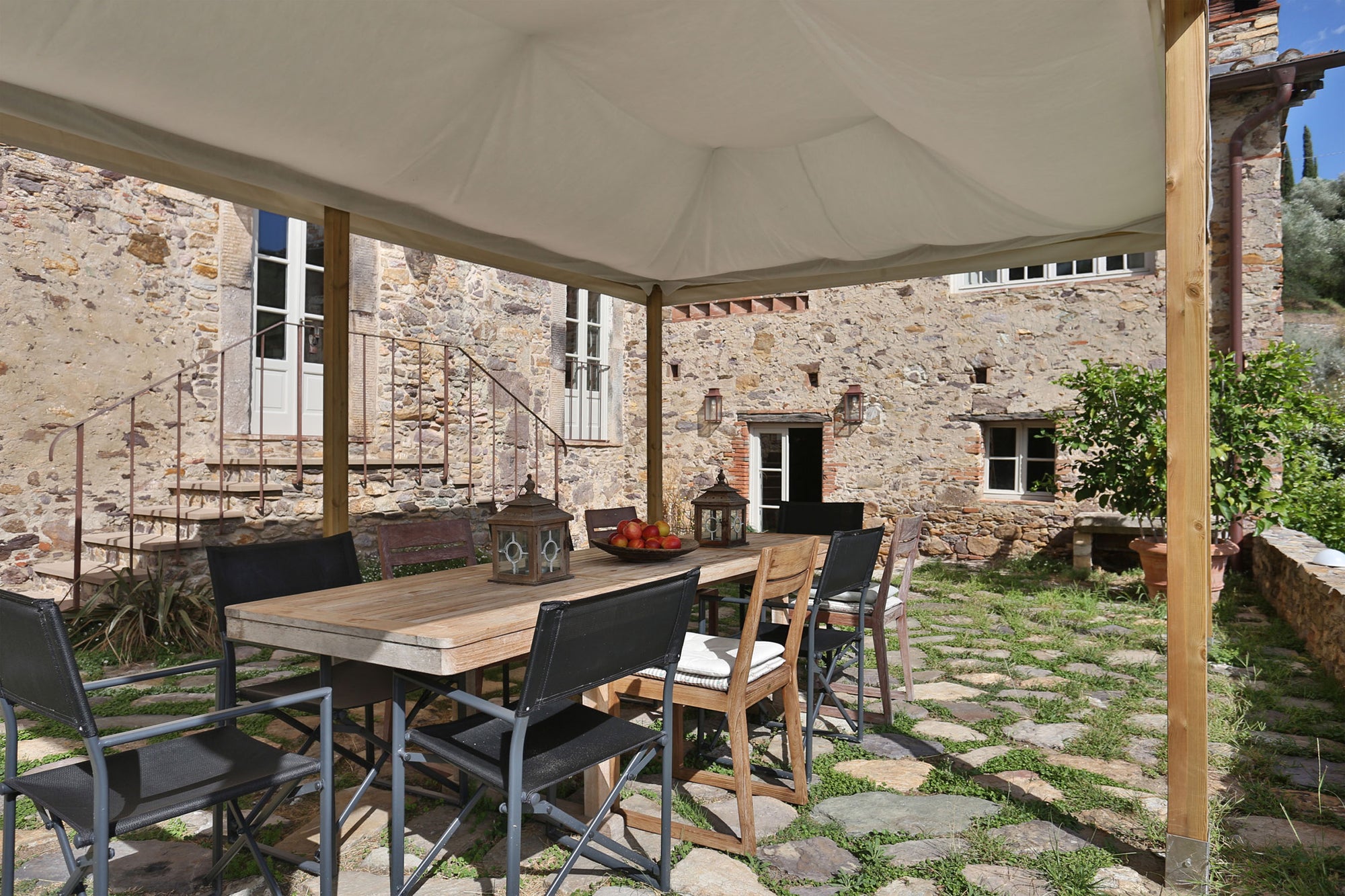 Chiodo - tuscan villa for 10, near Lucca