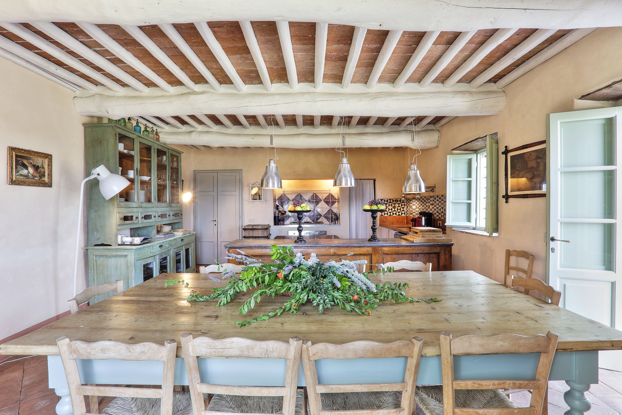 Sorgente - villa near Lucca sleep up to 10, 5 bedrooms, 6 bathrooms