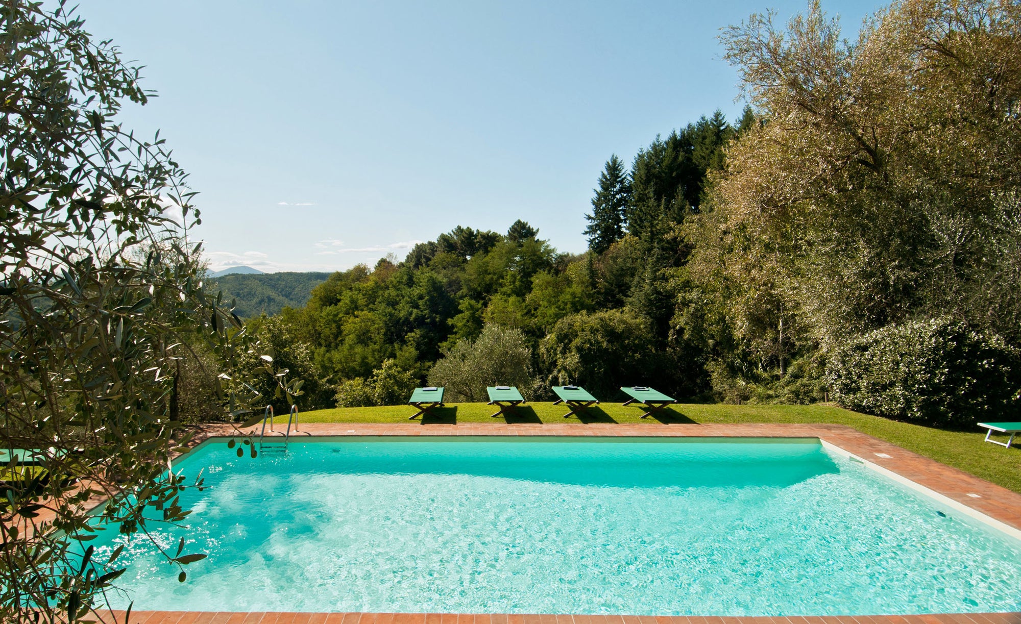 Sorgente - villa near Lucca sleep up to 10, 5 bedrooms, 6 bathrooms