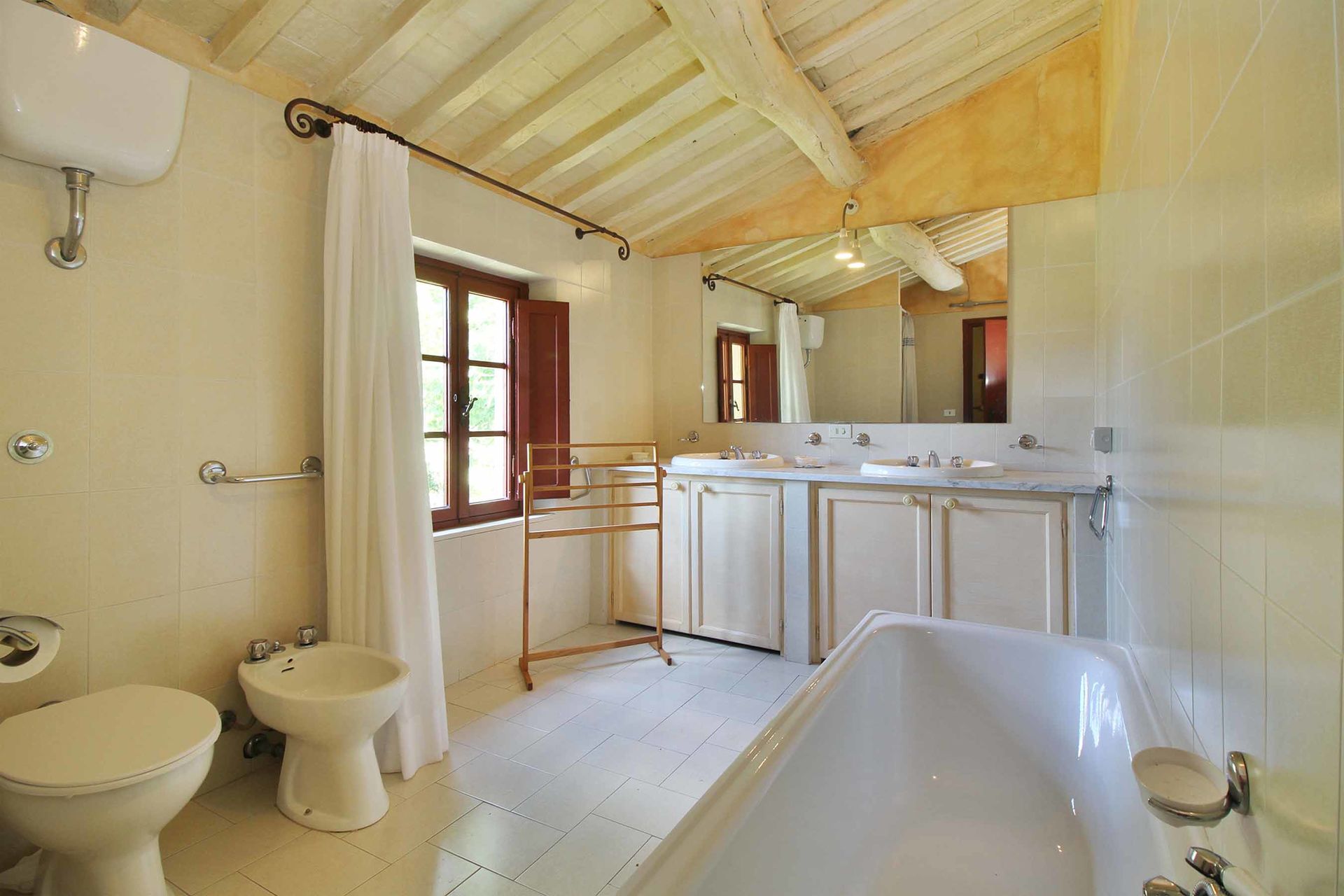 Borgo di Marcello - various units  to sleep 4, 6 rent whole property to Sleep up to 34