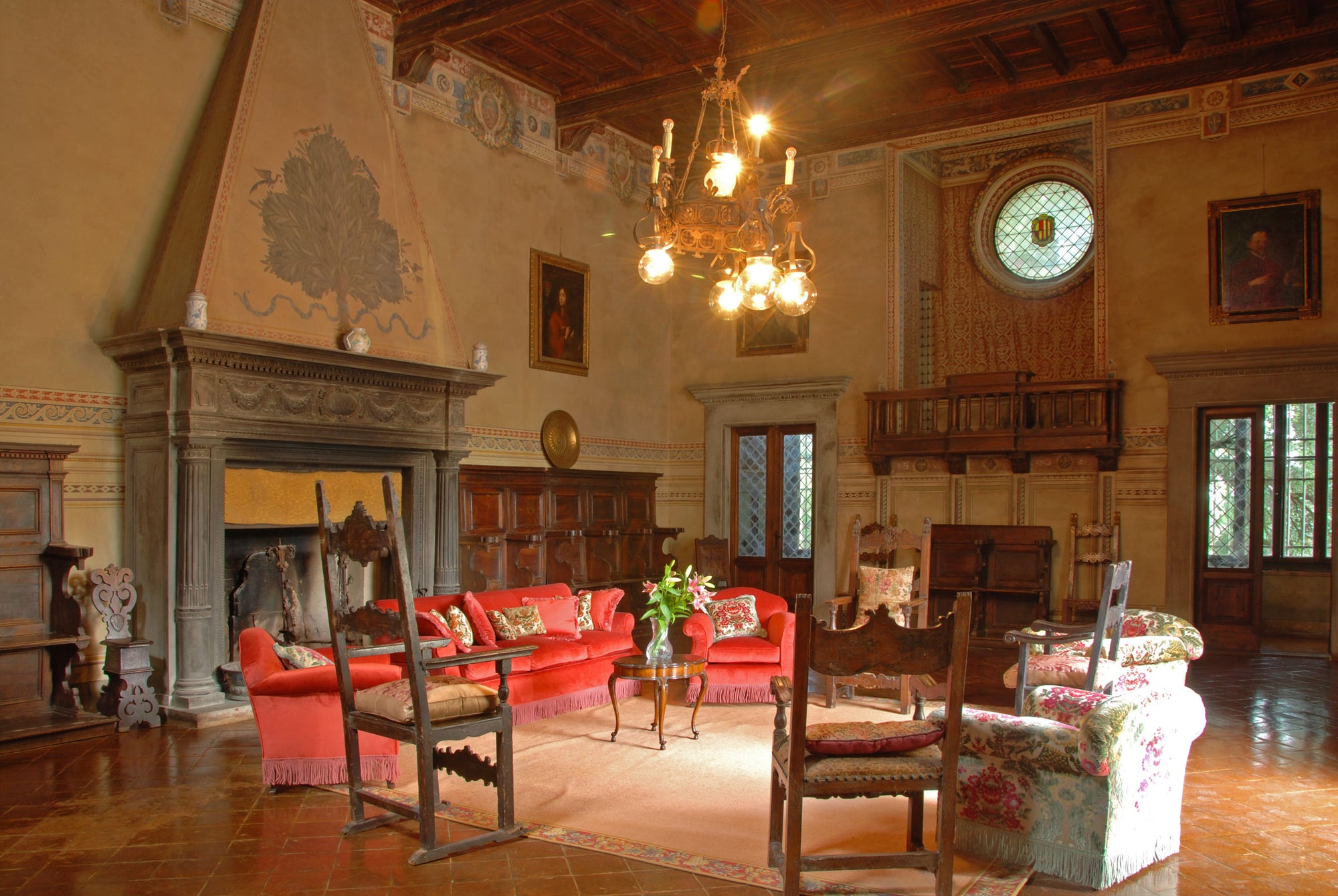 Montelopio - Tuscan villa sleeps up to 9, 5 bedrooms, 5 bathrooms