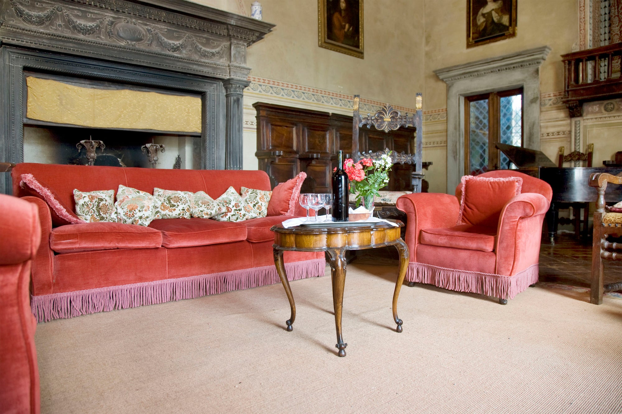 Montelopio - Tuscan villa sleeps up to 9, 5 bedrooms, 5 bathrooms